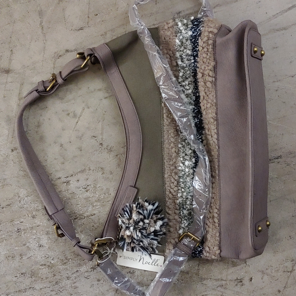 Simply Noelle Shoulder Bag
